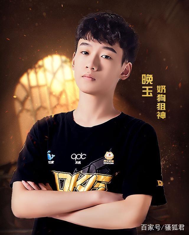 包含和平精英球员突破自我，表现堪称完美的词条