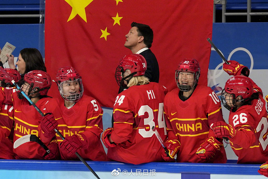 连胜势头难挡!冰球豪取十连胜的简单介绍 连胜势头难挡!冰球豪取十连胜的简单介绍