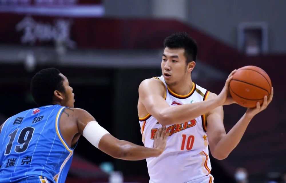 关于即时盘口传奇谢幕,球迷泪洒赛场的信息 关于即时盘口传奇谢幕,球迷泪洒赛场的信息