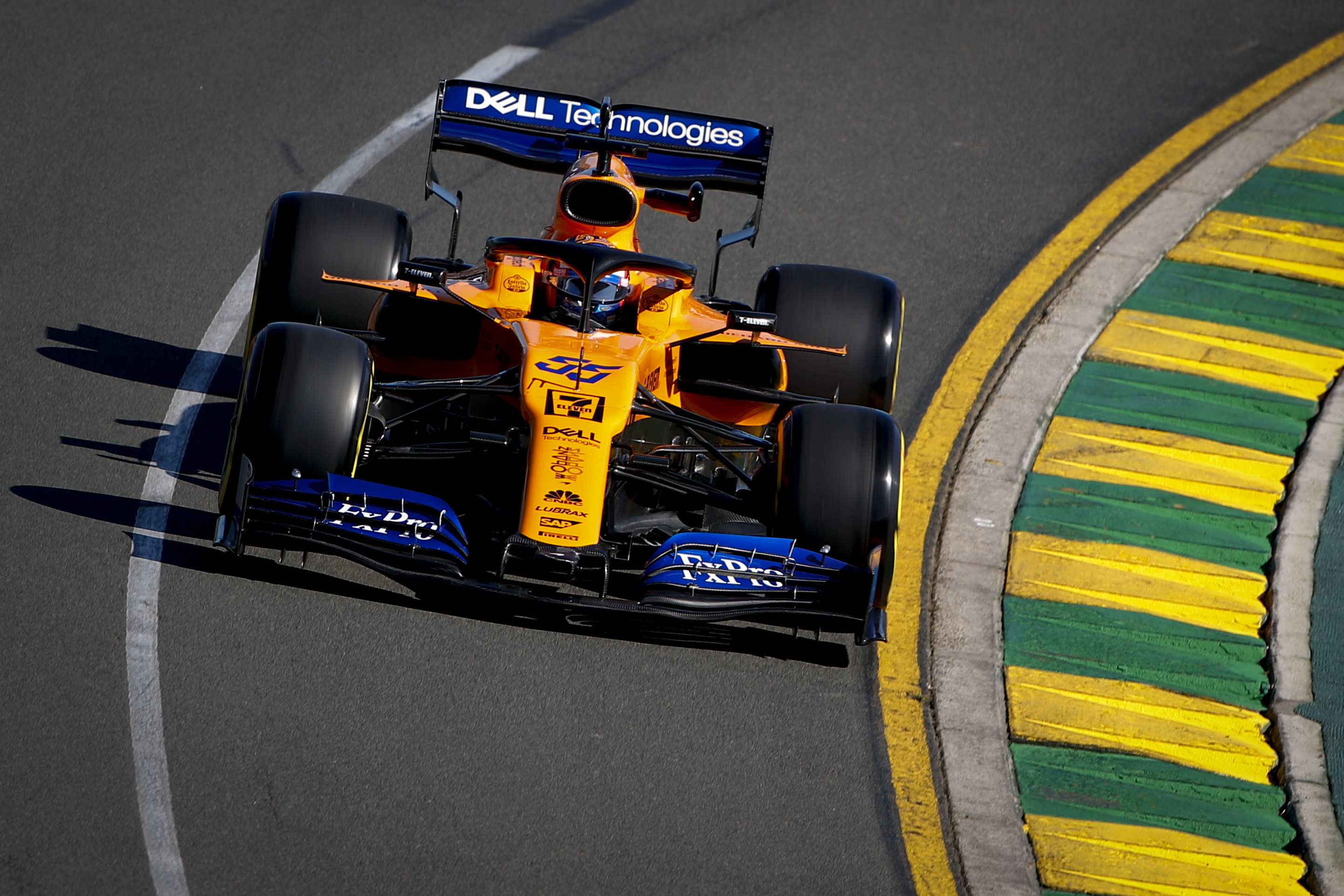 威廉姆斯横扫迈凯伦，塞恩斯高光表现