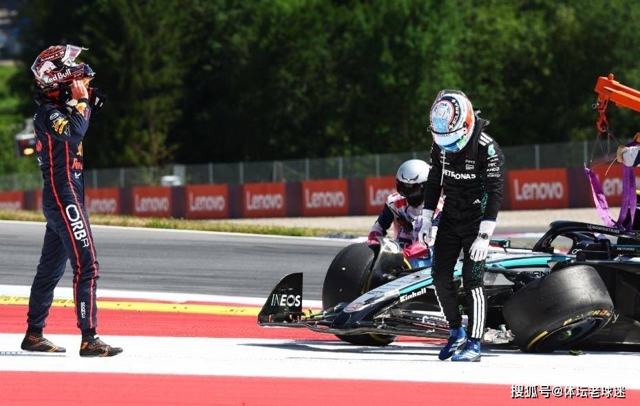 红牛车队碾压迈凯伦，塞恩斯带队取胜