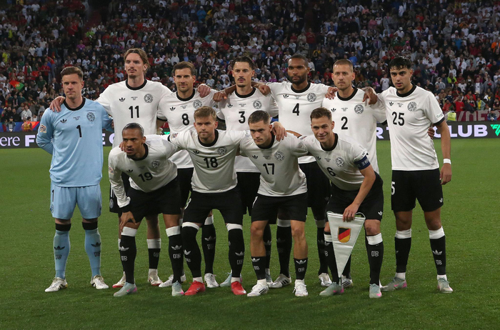 葡萄牙队碾压德国队,马龙统治全场 葡萄牙队碾压德国队,马龙统治全场