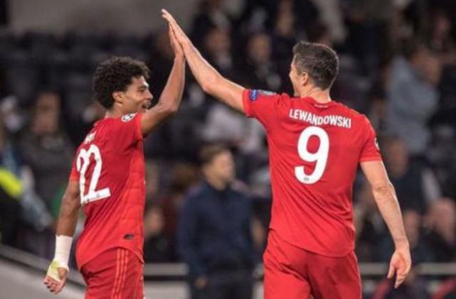 荷兰翻盘法国，格纳布里状态火热