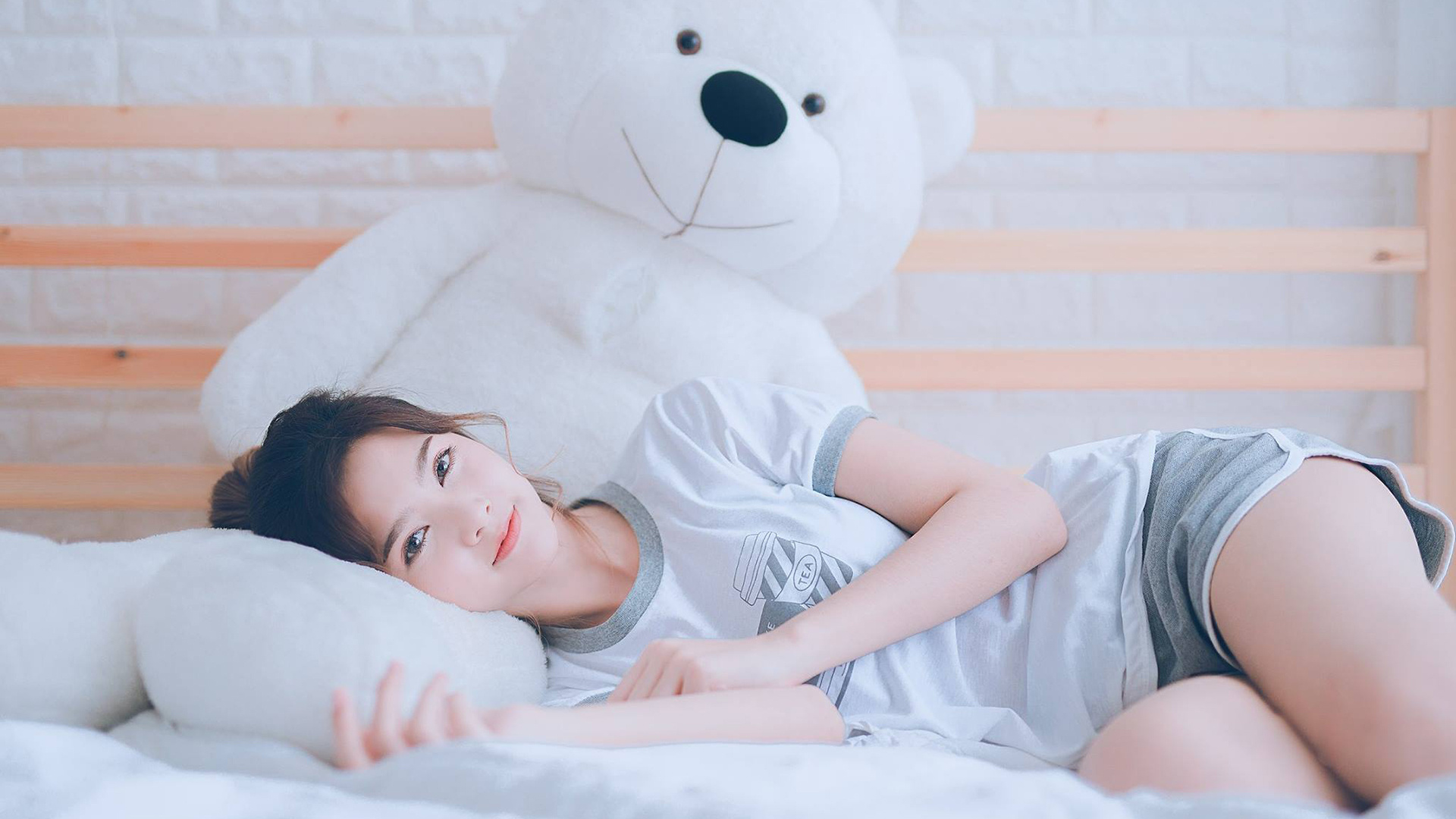 当波兰遇上皇马,非典型对决中的永恒坐标