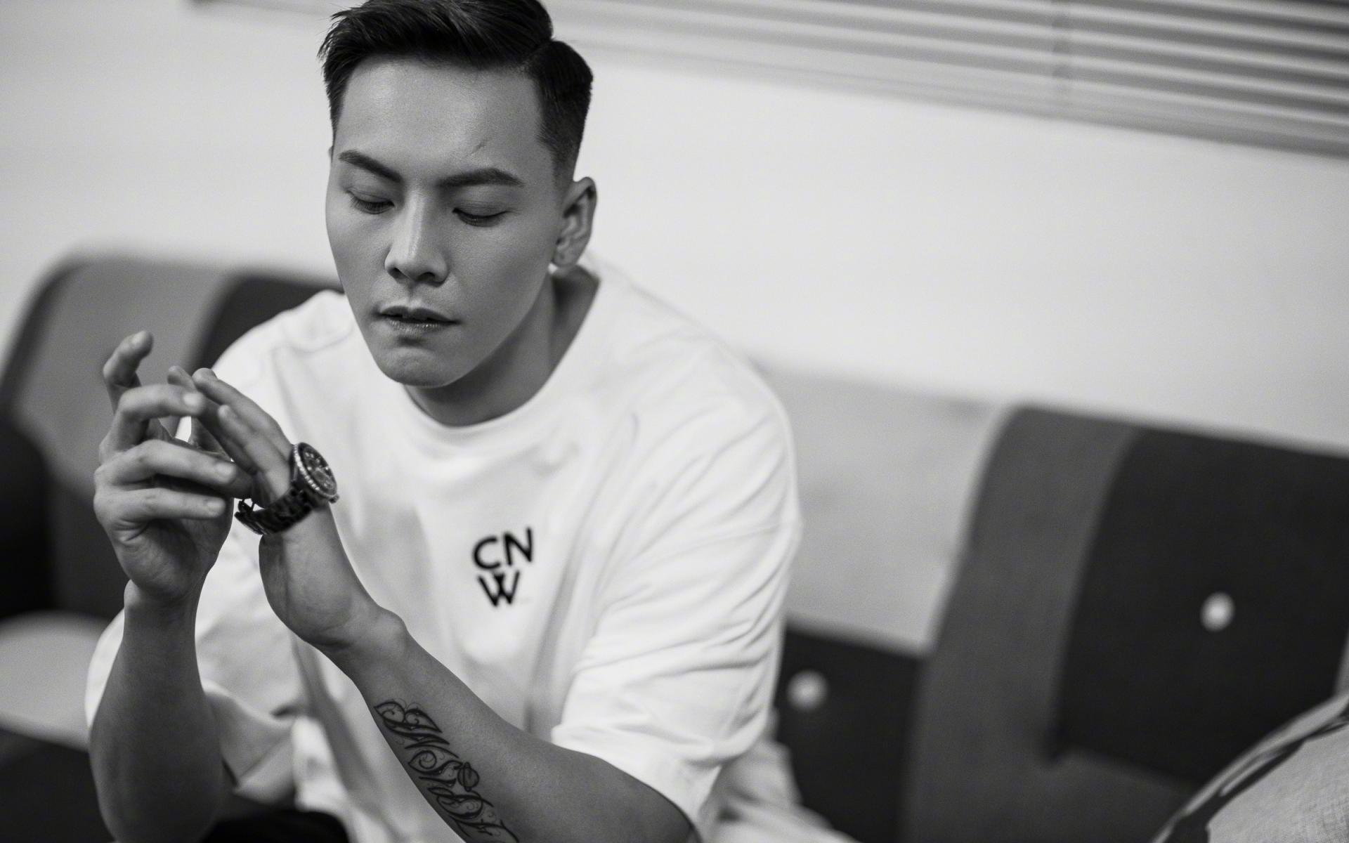 绿茵东决，卡拉斯科梅开二度，拉齐奥斩落佛罗伦萨锁定欧冠资格