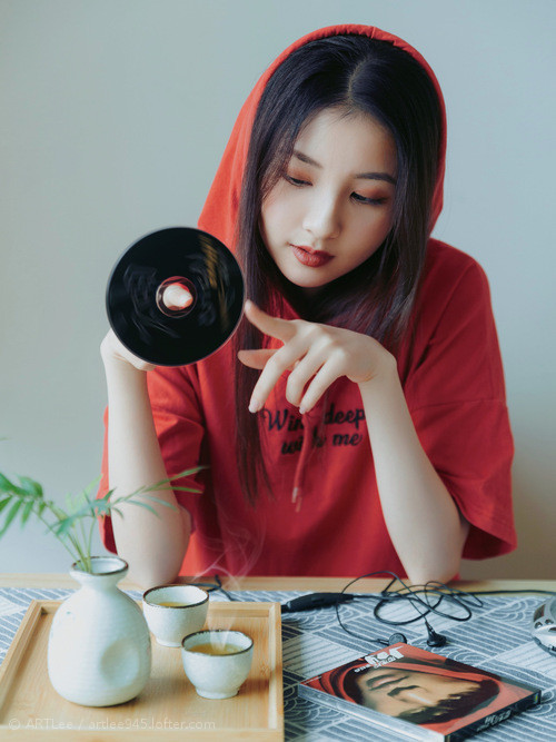 开云体育在线-看到这个充满张力的关键词，我脑海中已浮现出几个不同角度的标题。您看哪个更契合您想要的风格